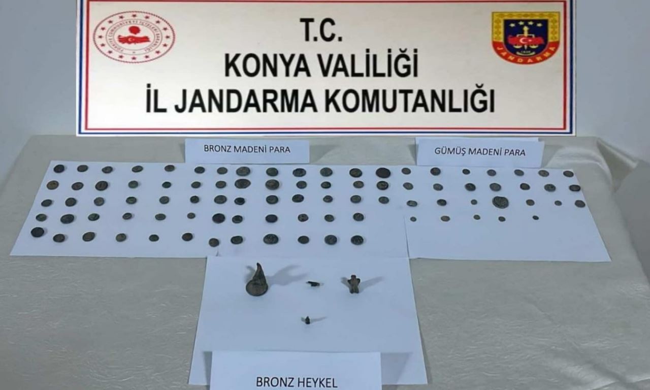 Hüyük'te çok sayıda tarihi eser ele geçirildi