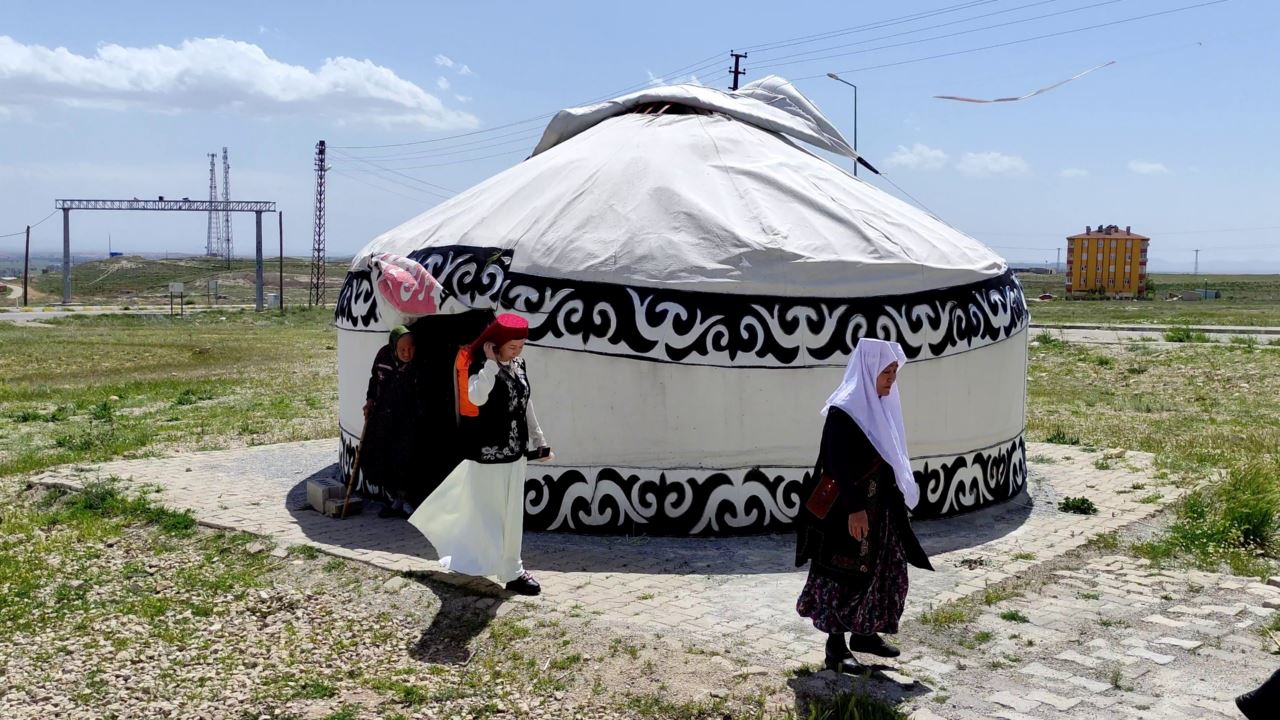Kırgız Kültürü Otağda yaşatılıyor