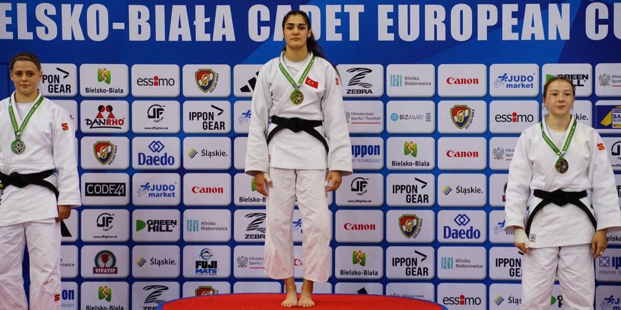 Konya'nın başarılı judocusu Sinem Oruç, başarıya doymuyor