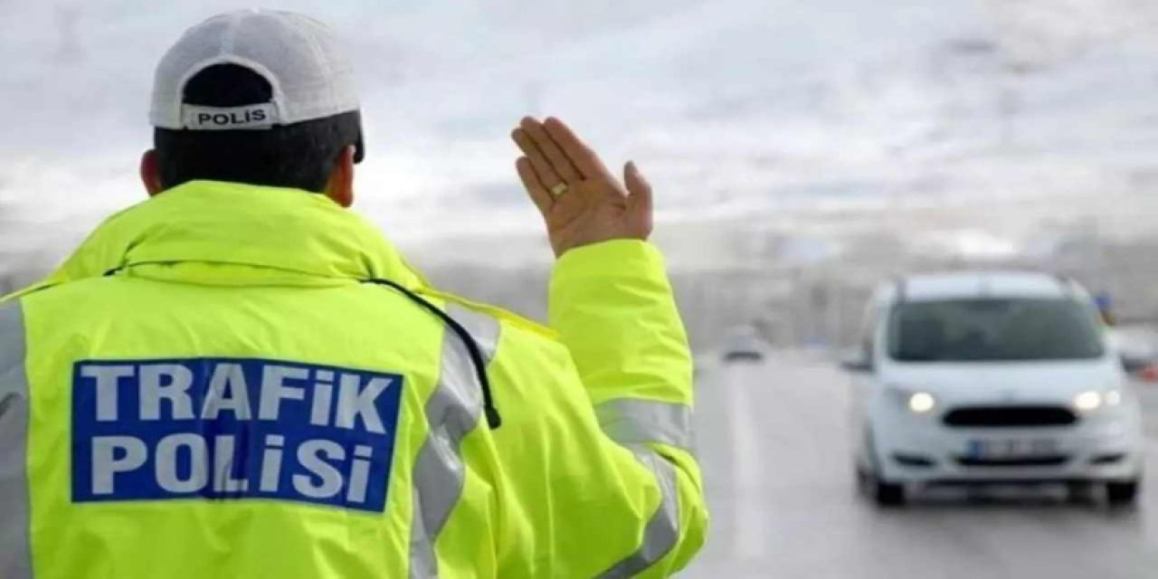 Ehliyet taşımaya gerek kalmadı! 81 ilde trafikte yeni dönem başladı