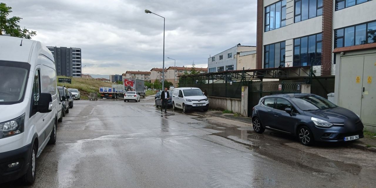 Sürekli kazaların yaşandığı yol çevre halkında tedirginliğe neden oluyor