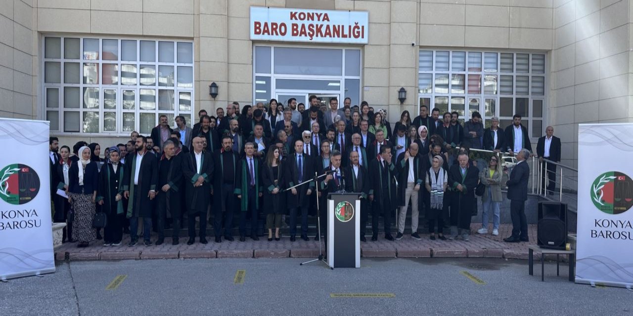 Konya'da avukatlar İsrail'i protesto etti