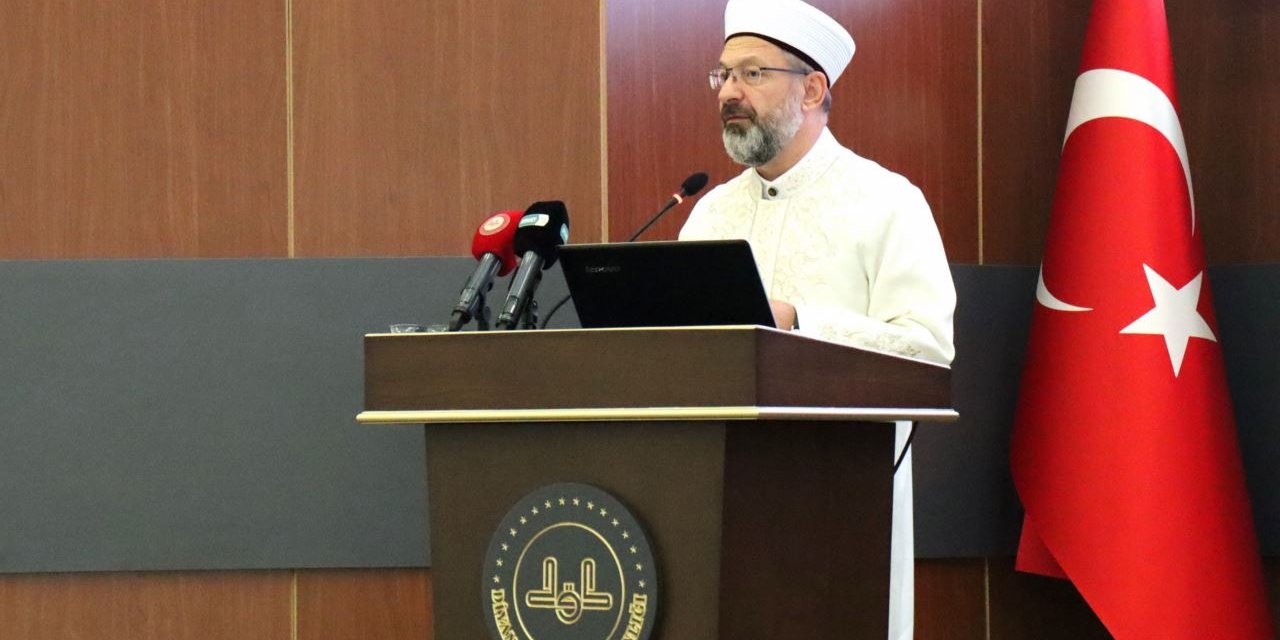 Diyanet İşleri Başkanı Erbaş, “Aşere-Takrib Çalıştayı”nın açılış oturumunda konuştu