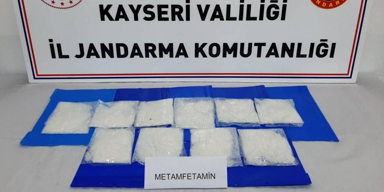 Kayseri'de operasyonla 1 kilo 150 gram sentetik uyuşturucu ele geçirildi