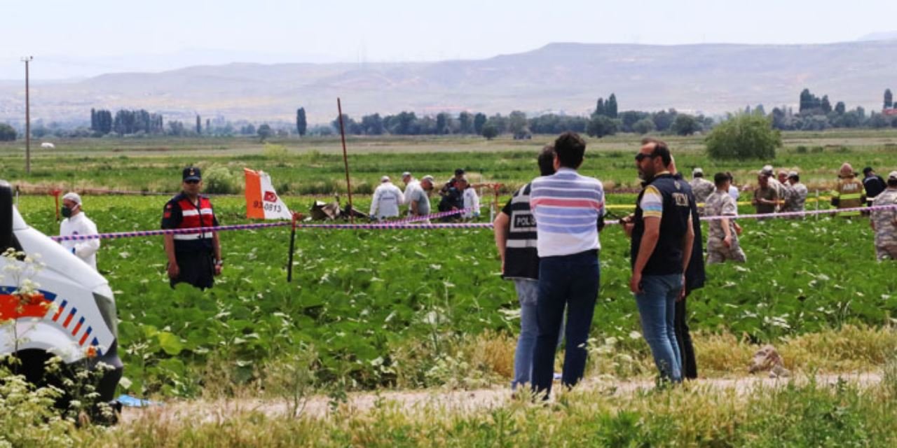 Kayseri'de eğitim uçağı düştü: 2 pilot şehit