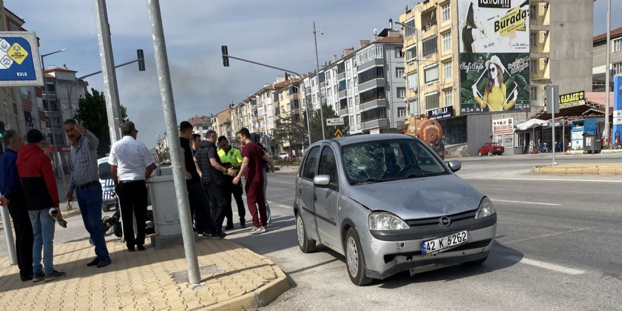 Elektrikli bisiklet ile araç çarpıştı; kazada 1 kişi yaralandı