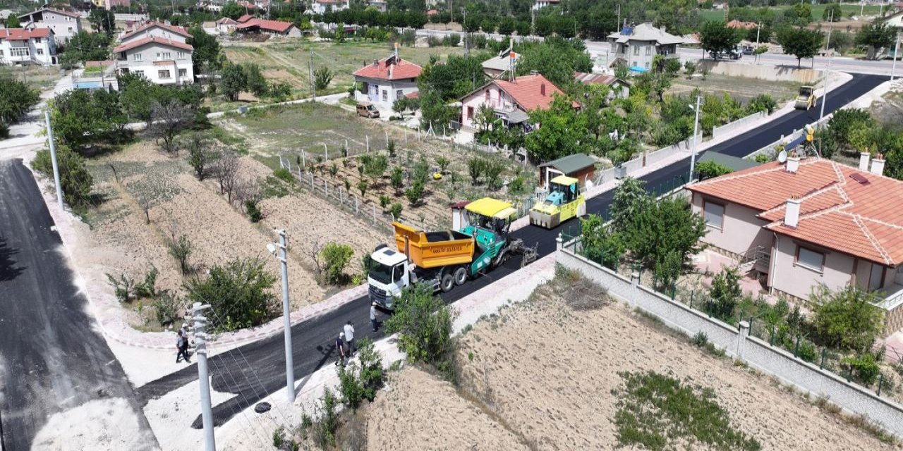 Karatay'da asfalt çalışmaları devam ediyor