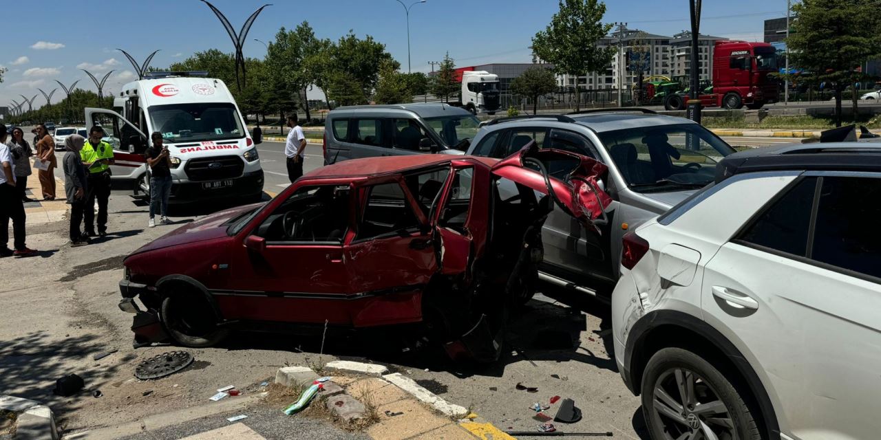 Aksaray'da kaza: 3 yaralı