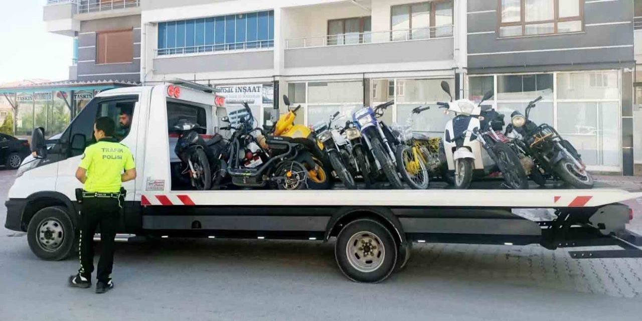 Plakasız, ruhsatsız ve belgesiz motosikletlere geçit yok!