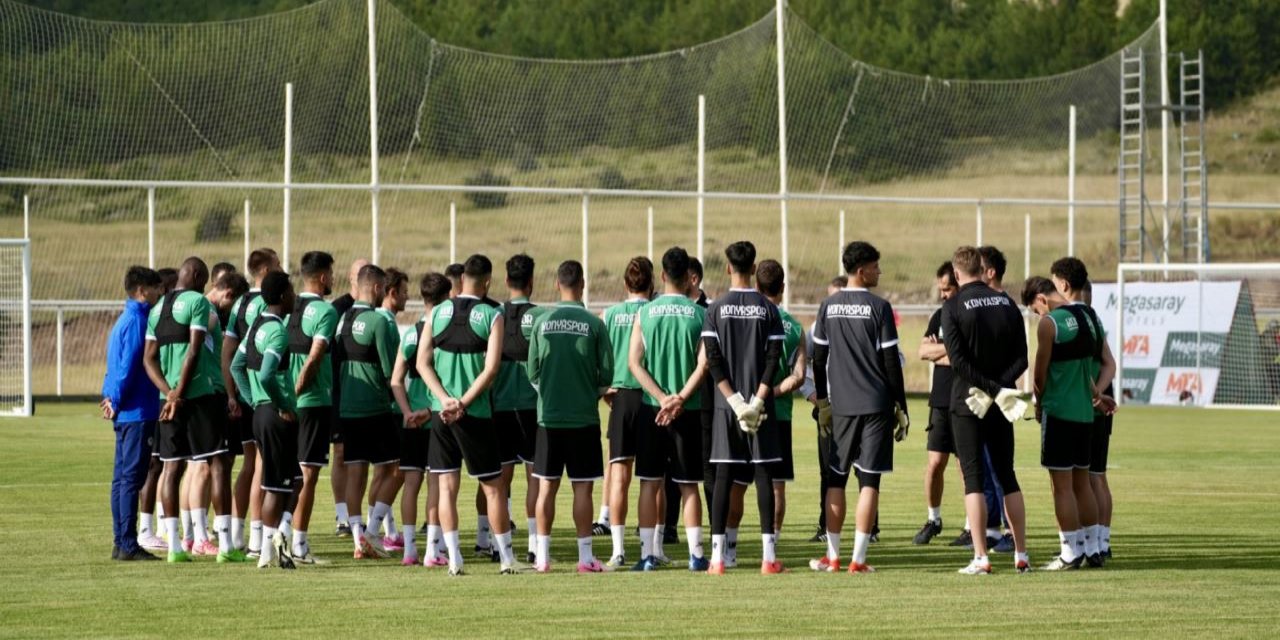 Konyaspor Kayseri'de kampa girdi