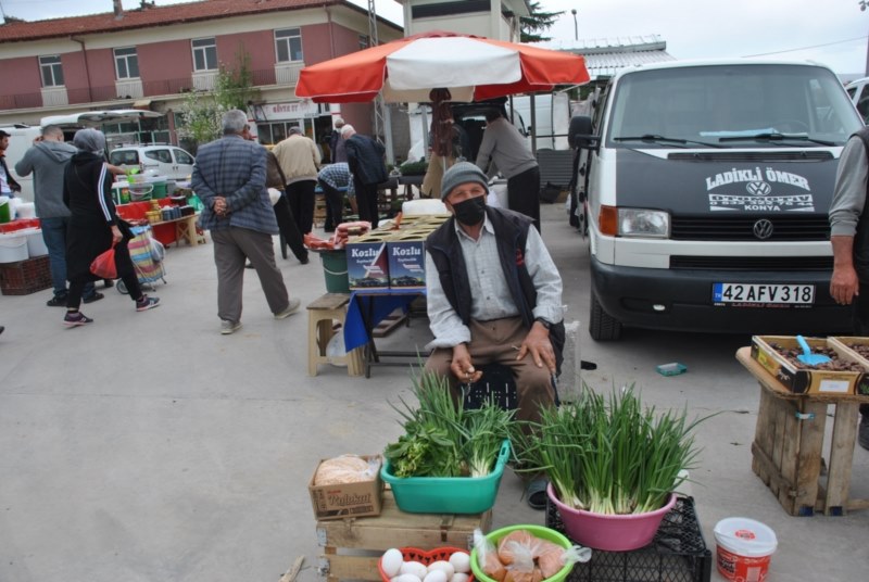 Yoksulluk sınırı 7 bin 806 TL’ye yükseldi