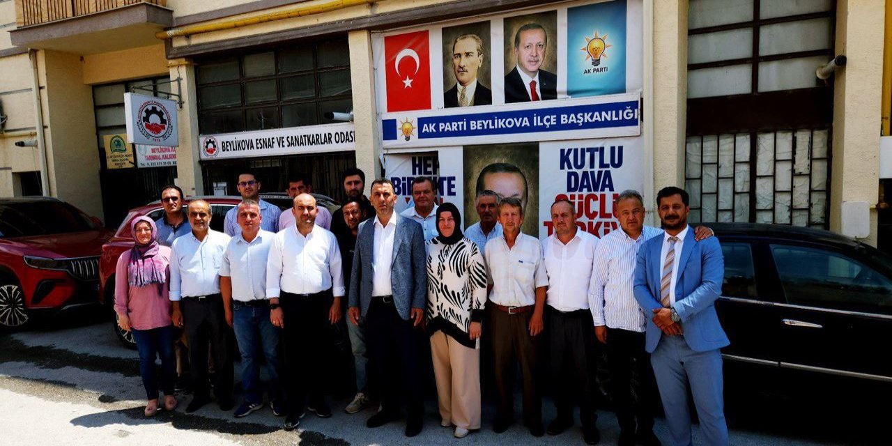 AK Parti İl Başkanı Albayrak Beylikova'ya ziyarette bulundu