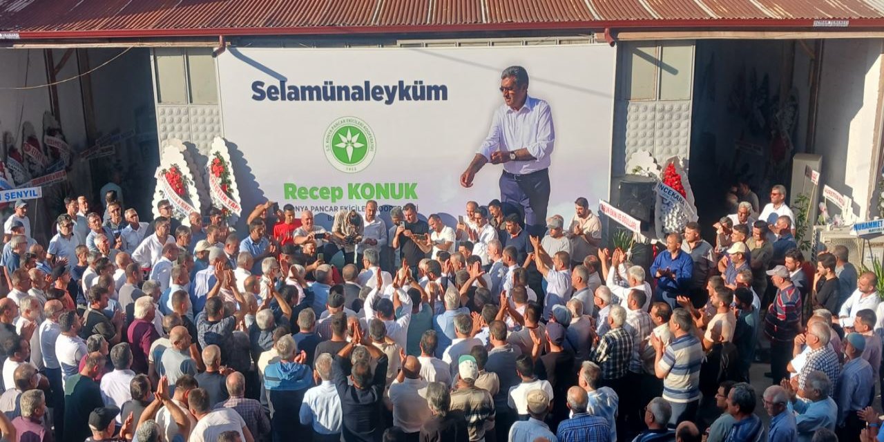 Recep Konuk, binlerce çiftçi ile Çumra’daki seçim irtibat bürosunun açılışını  yaptı