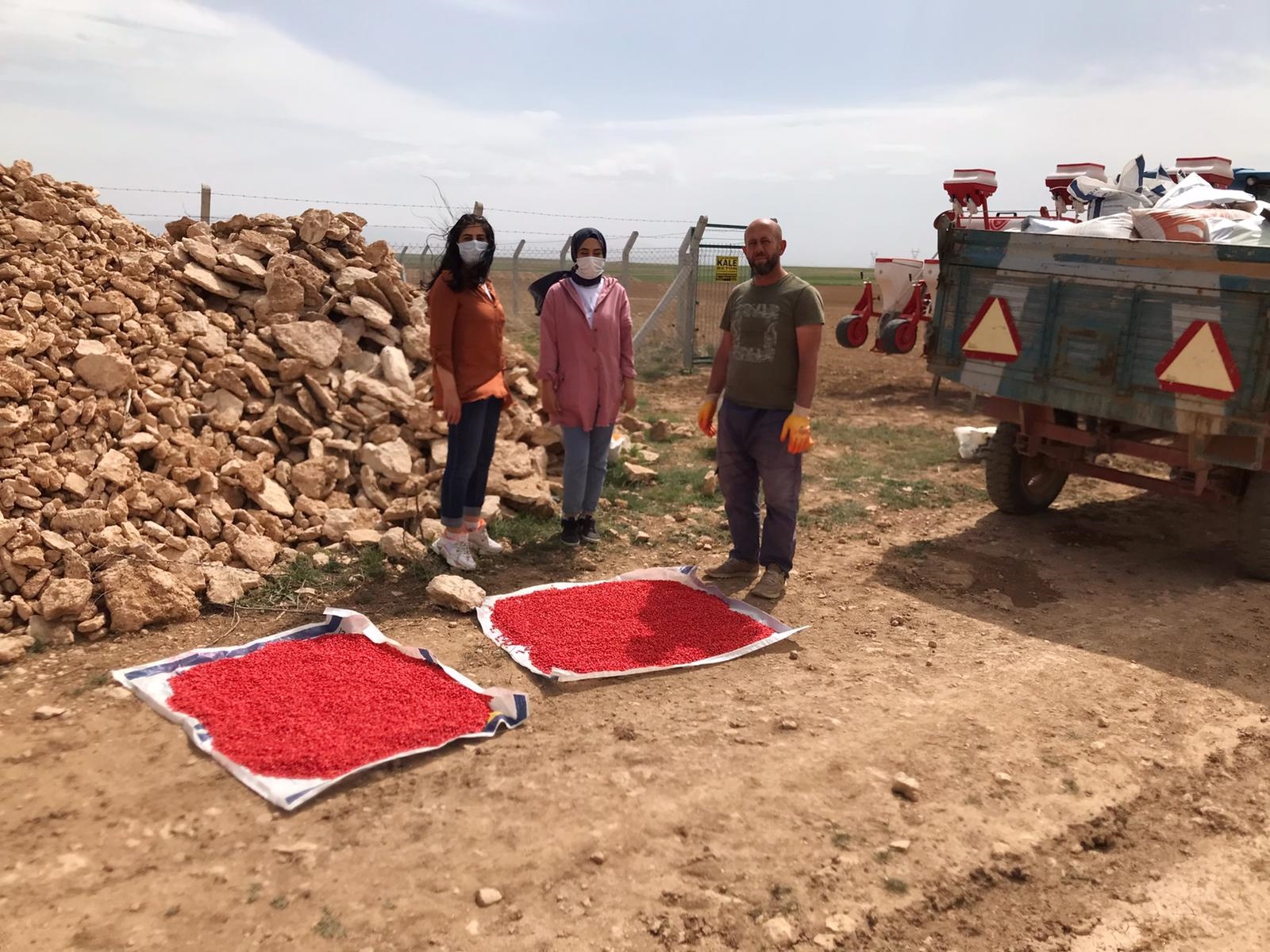 Tarım danışmanlarından alternatif gübre uygulaması