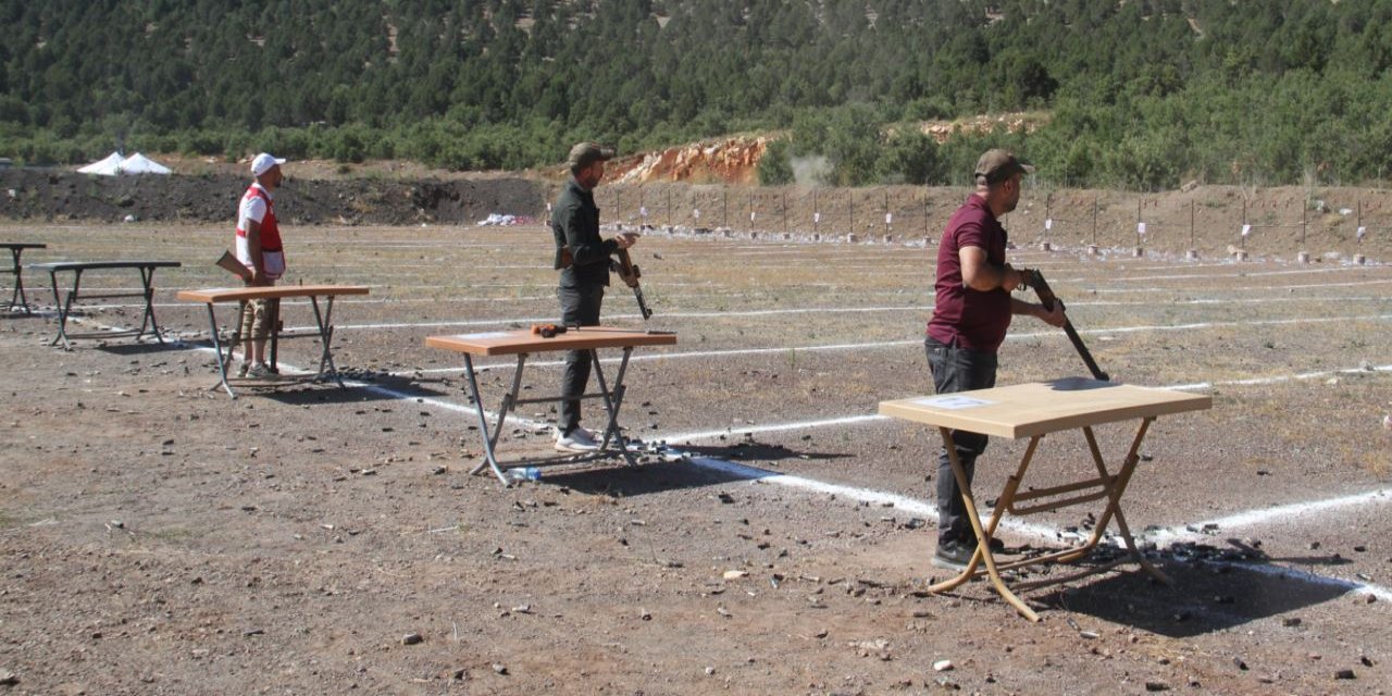 Beyşehir'de geleneksel atış müsabakaları sona erdi