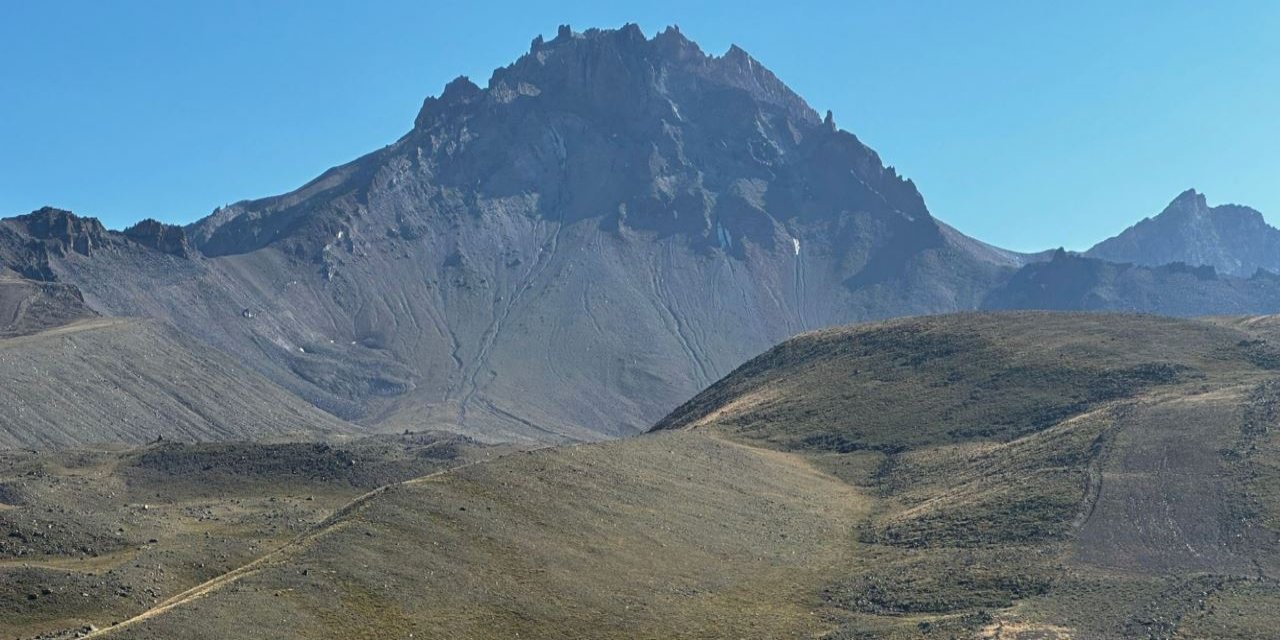 'Erciyes'te karlar eriyince borcumu öderim' efsanesi gündemde