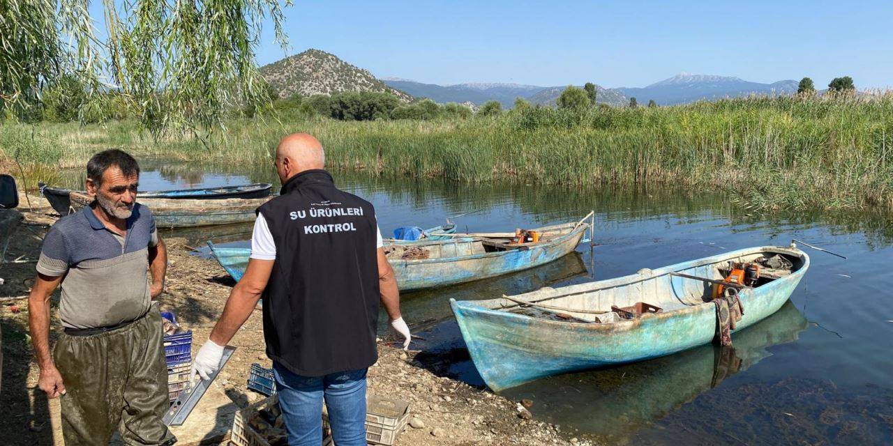 BOYUNA BAK ÖYLE YAKALA