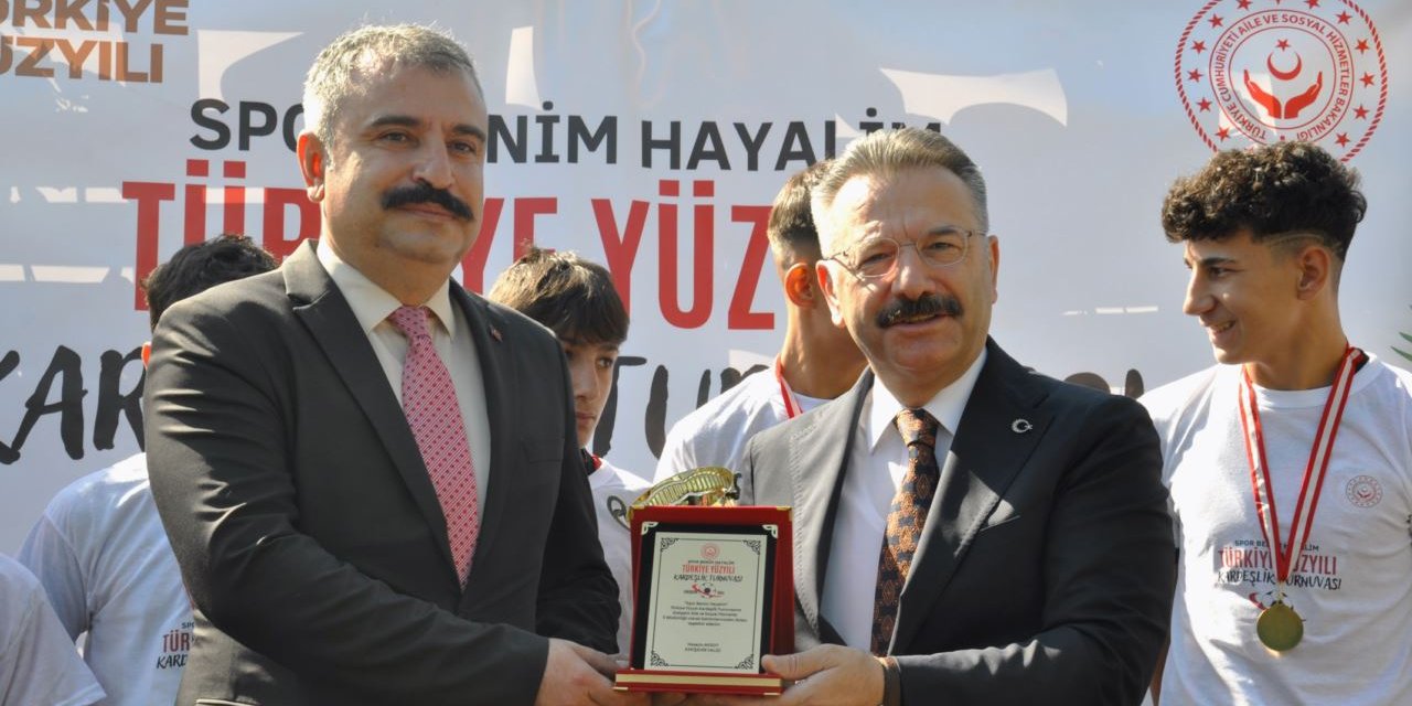 "Türkiye Yüzyılı Kardeşlik Turnuvası" sona erdi