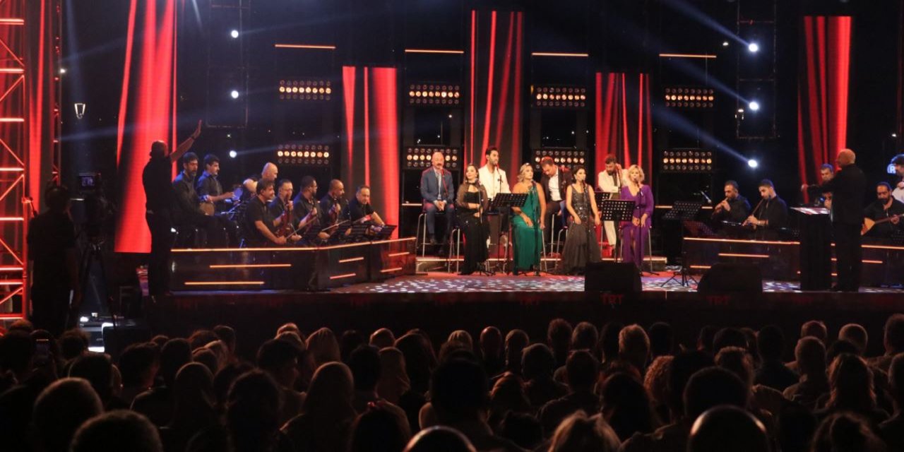 TRT sanatçılarından konser