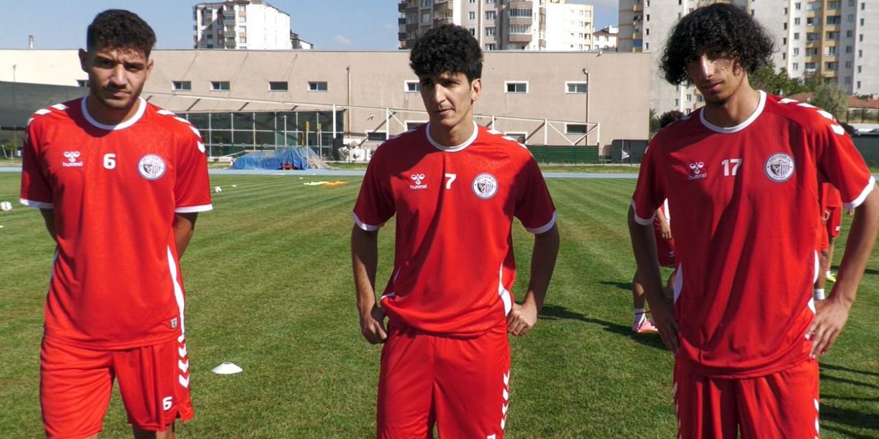 Erciyes 38 FK transferlerle kadrosunu güçlendiriyor