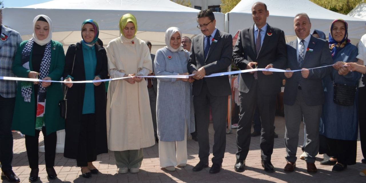 Altındağ'da Filistin için hayır panayırı düzenlendi