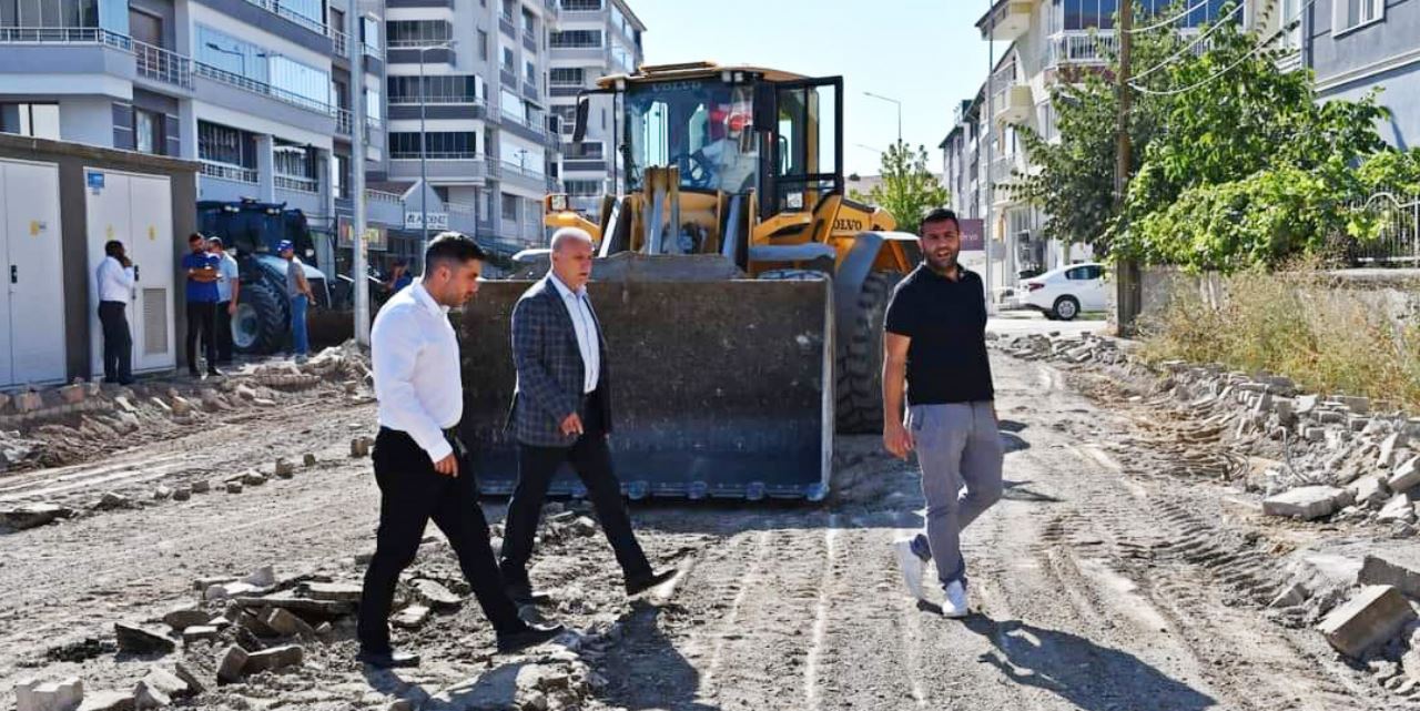 Tüm yollarımızı elden geçiriyoruz