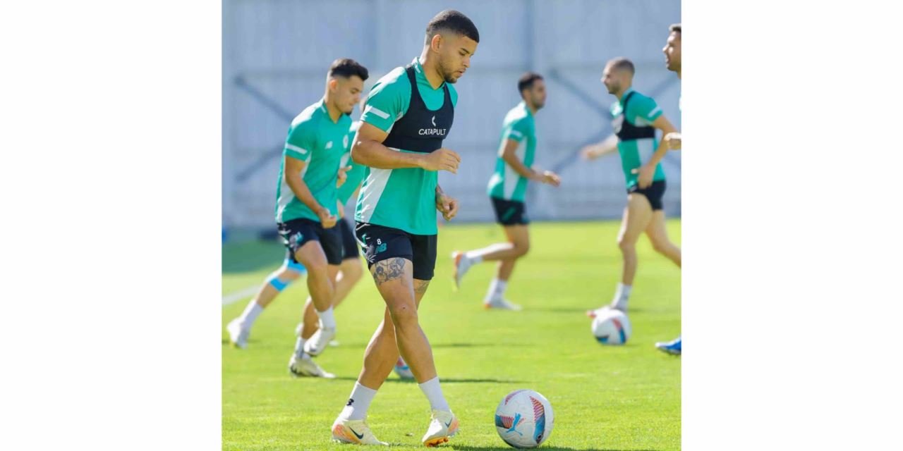 Konyaspor'da Trabzonspor maçı hazırlıkları devam ediyor