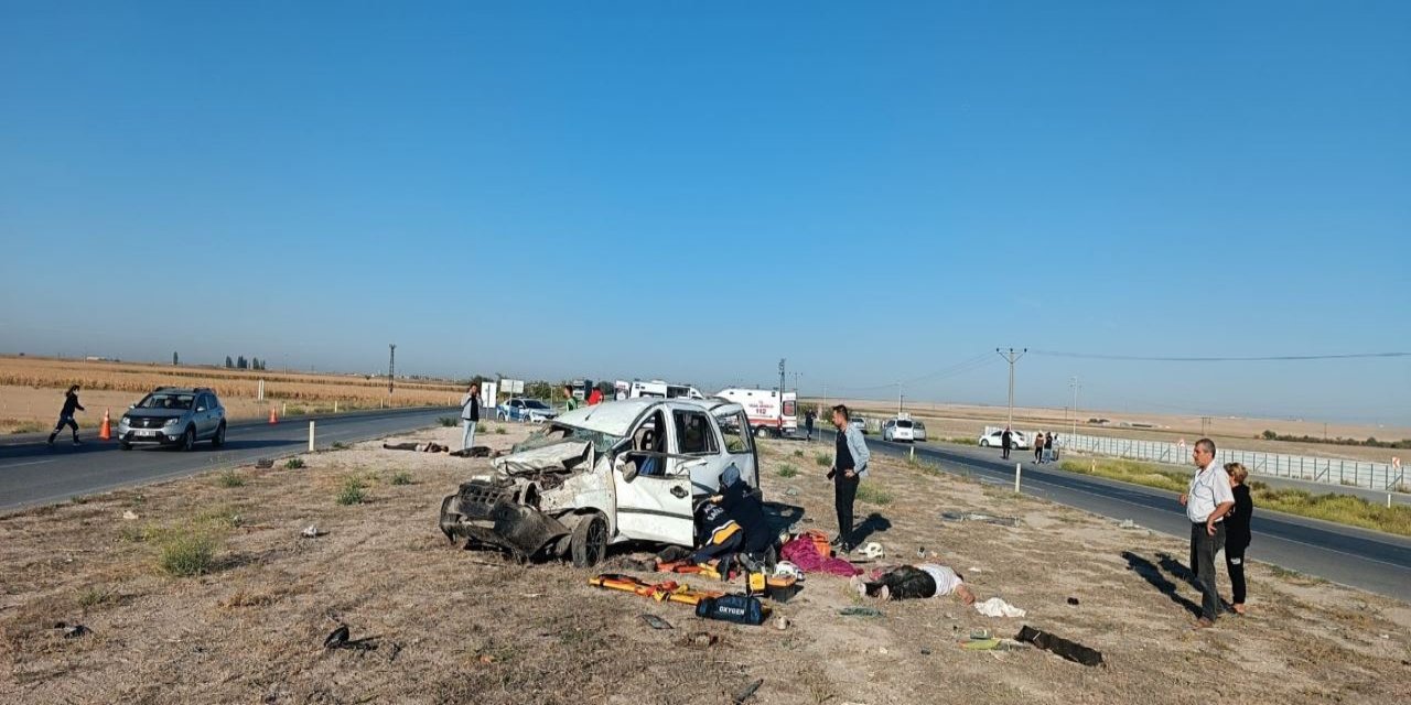 Konya'da feci kaza: 2 kişi hayatını kaybetti