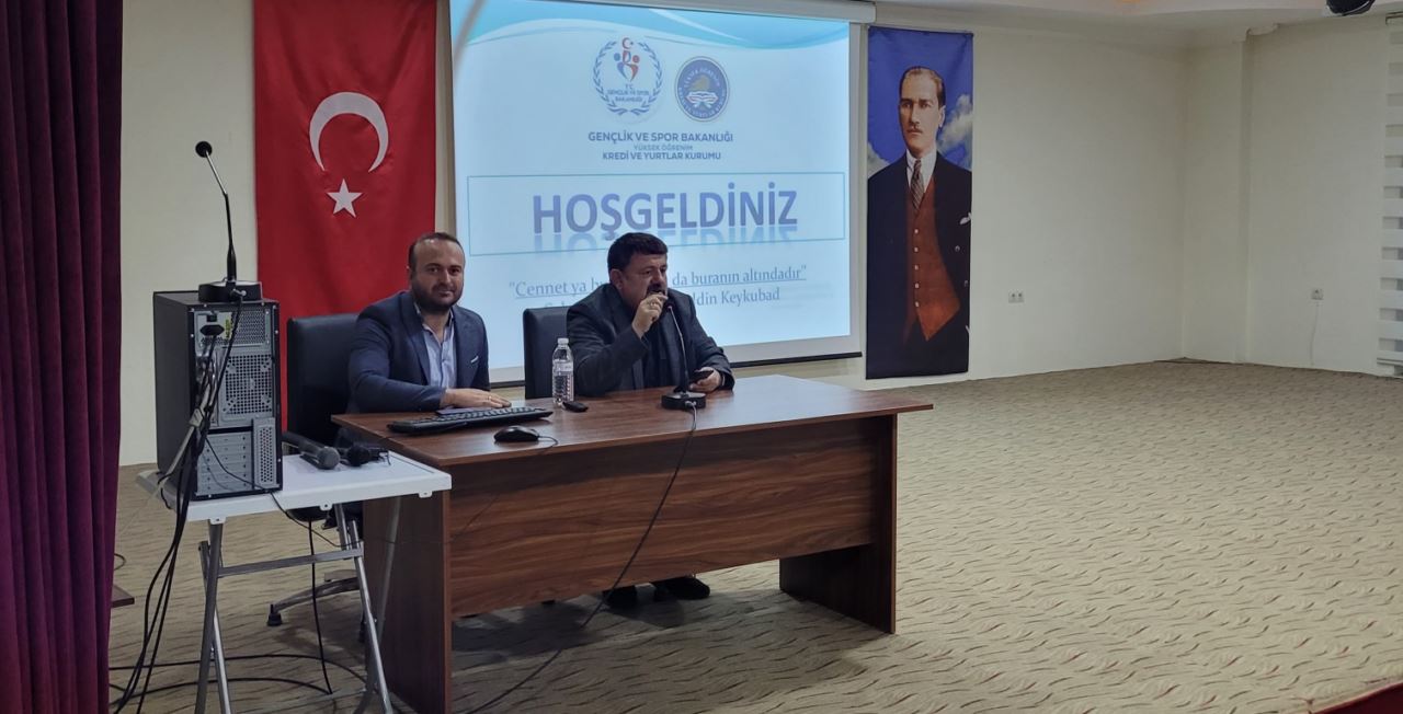 Beyşehir'de üniversite adaylarına motivasyon konferansı