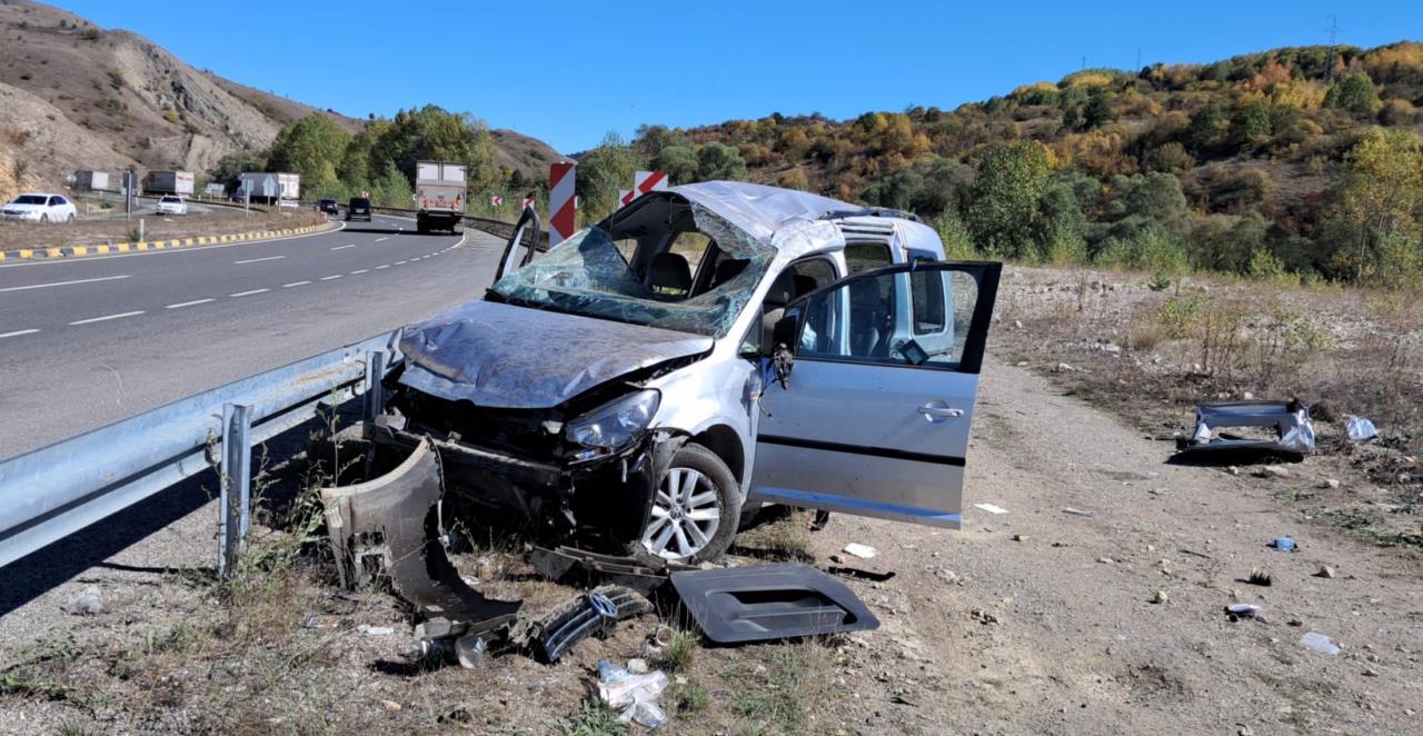 Çankırı'da araç kontrolden çıktı: 5 yaralı