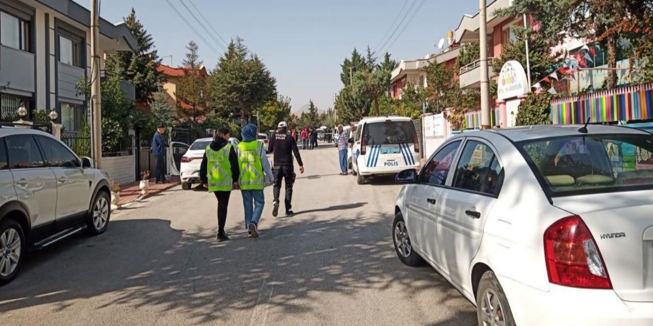 Konya'da polise bıçaklı saldırı