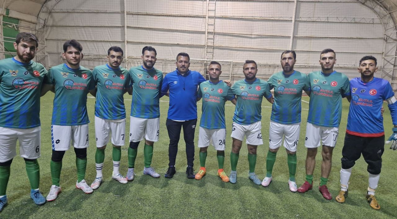 Halı saha turnuvasının galibi Ladikspor