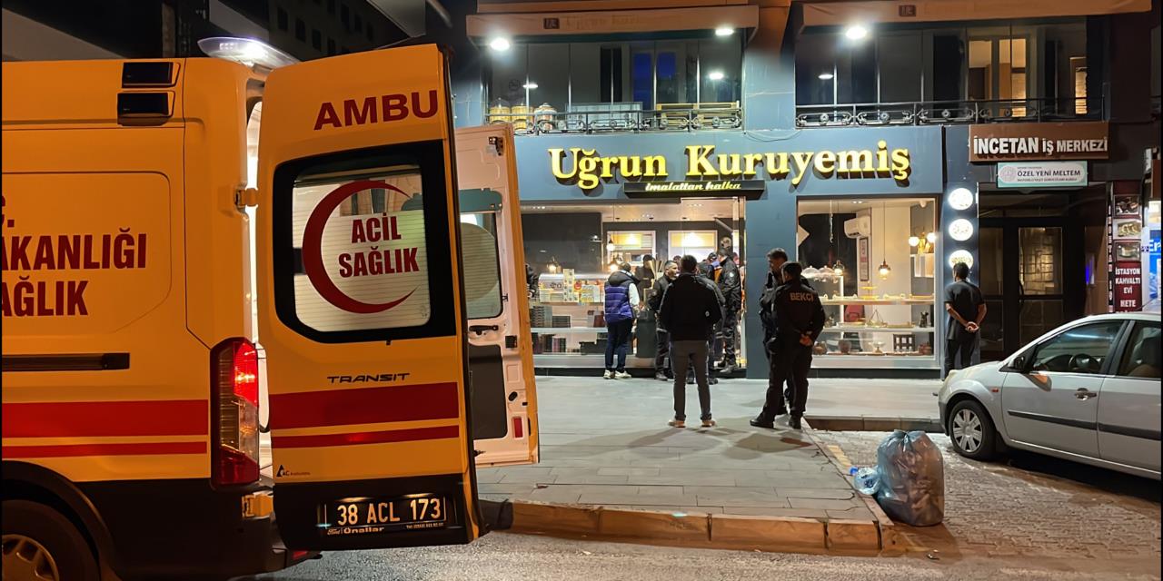 Kayseri'de 74 yaşındaki adam, kavgalısını bıçakla yaraladı!