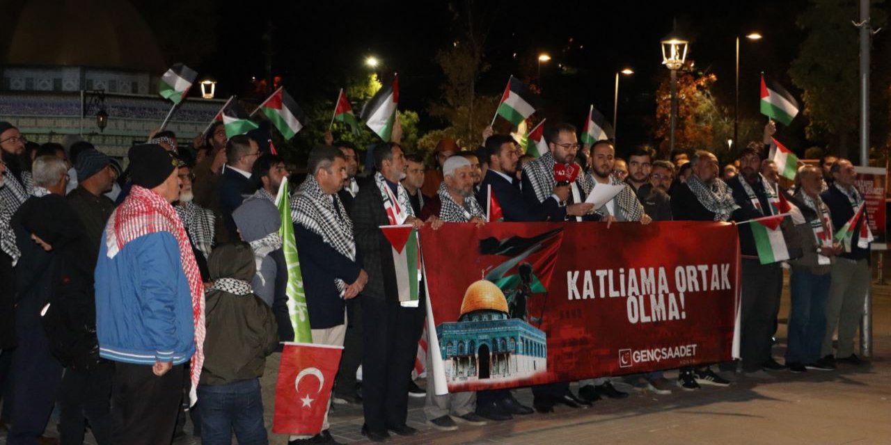 Saadet Konya Gençlik Kolları'ndan İsrail'e karşı protesto eylemi