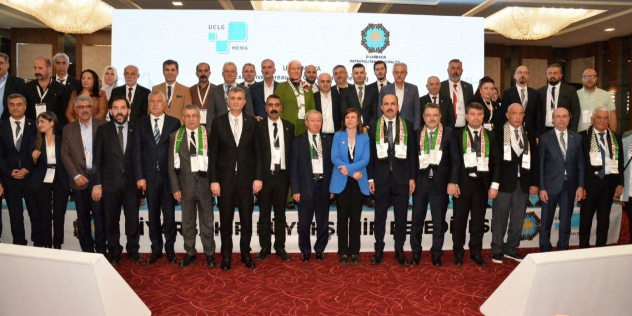 Başkan Altay, Diyarbakır'da UCLG-MEWA toplantısında konuştu