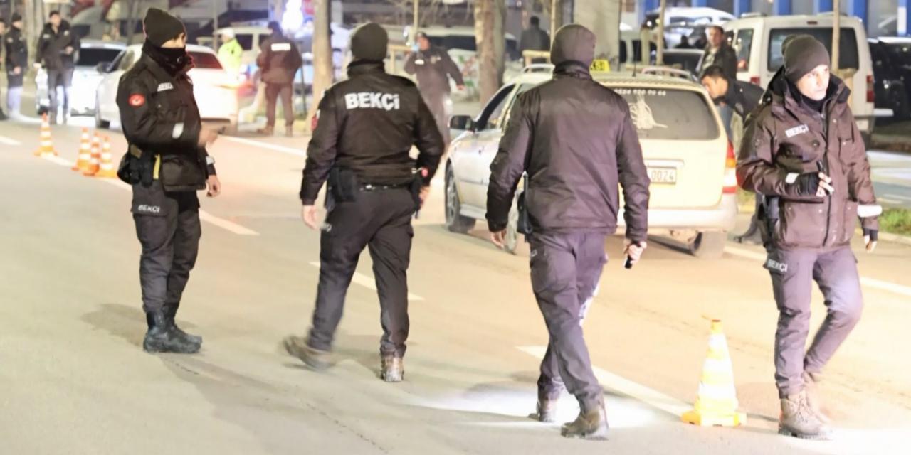 Aksaray'da polis halkın huzuru için sokaklarda!