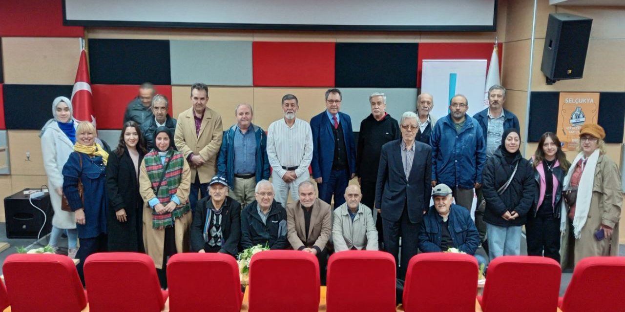 Prof. Dr. Ali Temizel, Konya Aydınlar Ocağı'nda İran Kaşkay Türklerini Anlattı