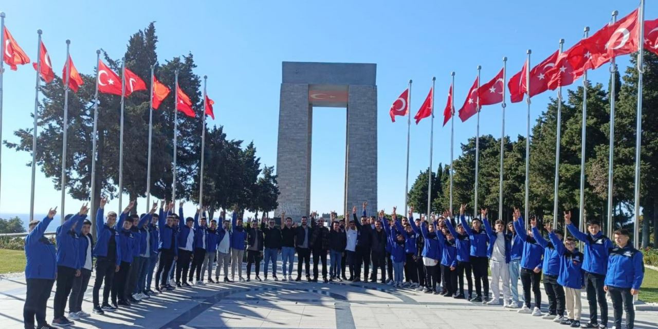 Sarayönü Ülkü Ocakları'ndan Çanakkale gezisi