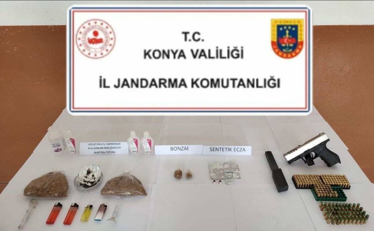 Jandarmadan 3 ilçede uyuşturucu operasyonları