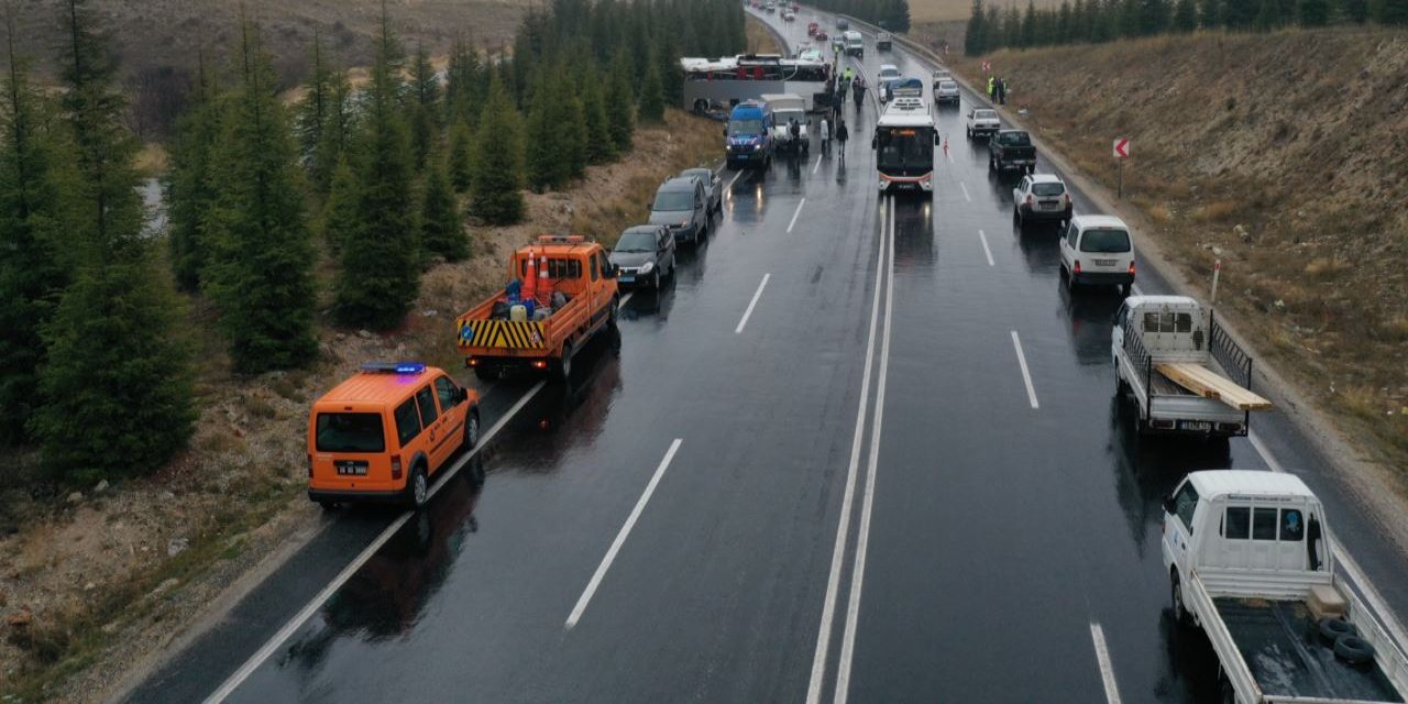 Otobüs kazasına ilişkin bilirkişi raporu tamamlandı: 1 ölü, 42 yaralı