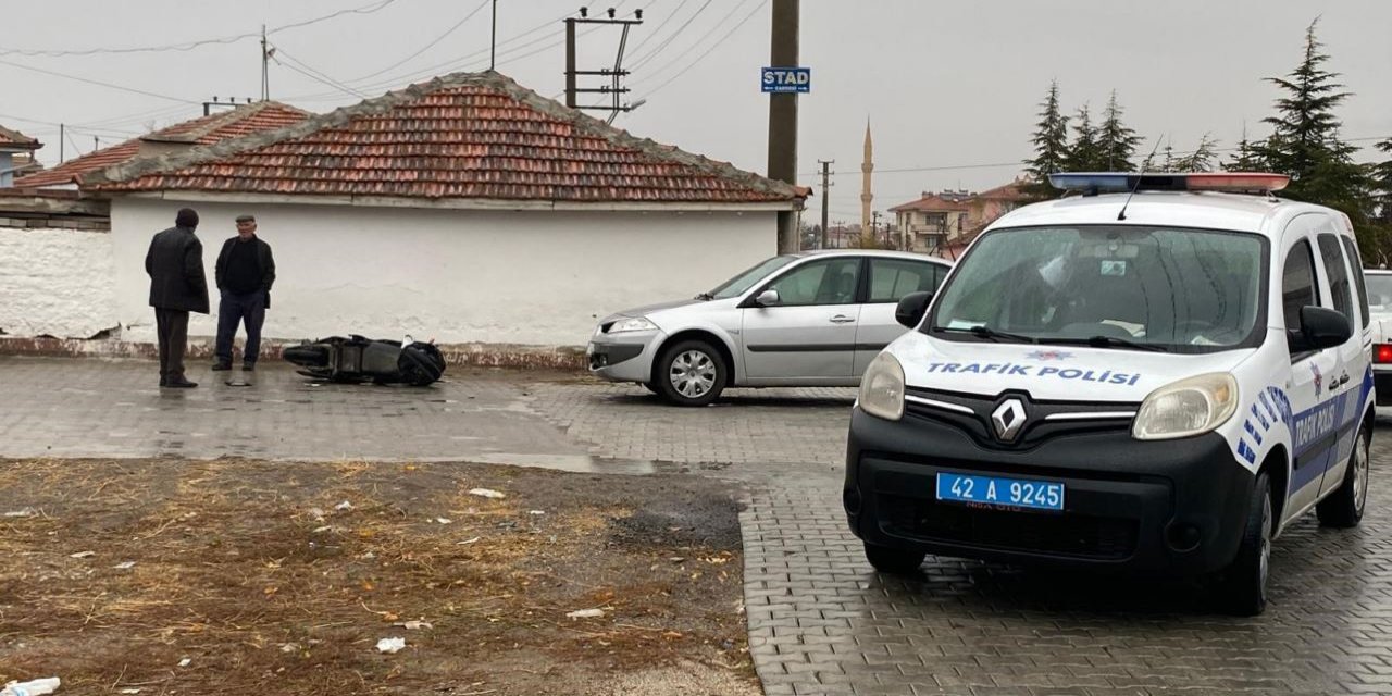 Konya'da otomobil elektrikli bisiklete çarptı: 1 kişi yaralandı