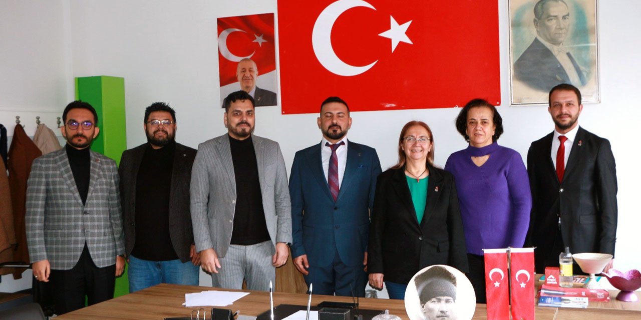 Zafer Partisi ilçelerde atağa kalktı