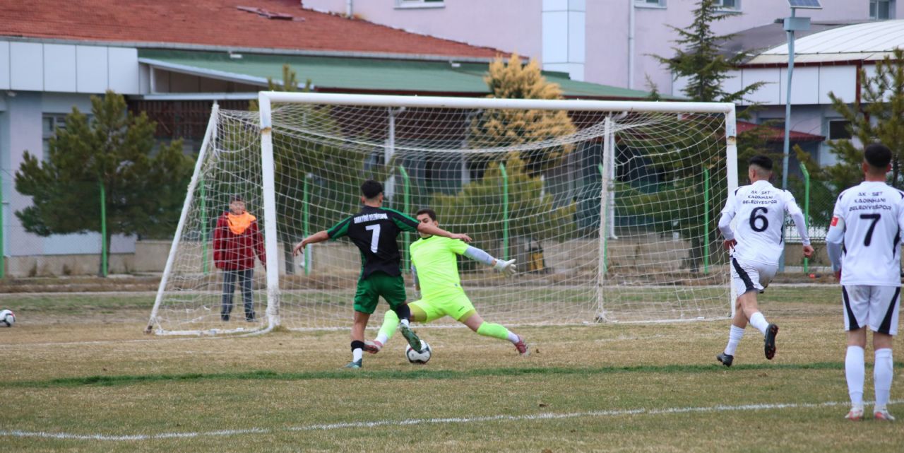 Sarayönüspor’da galibiyet hasreti sona erdi