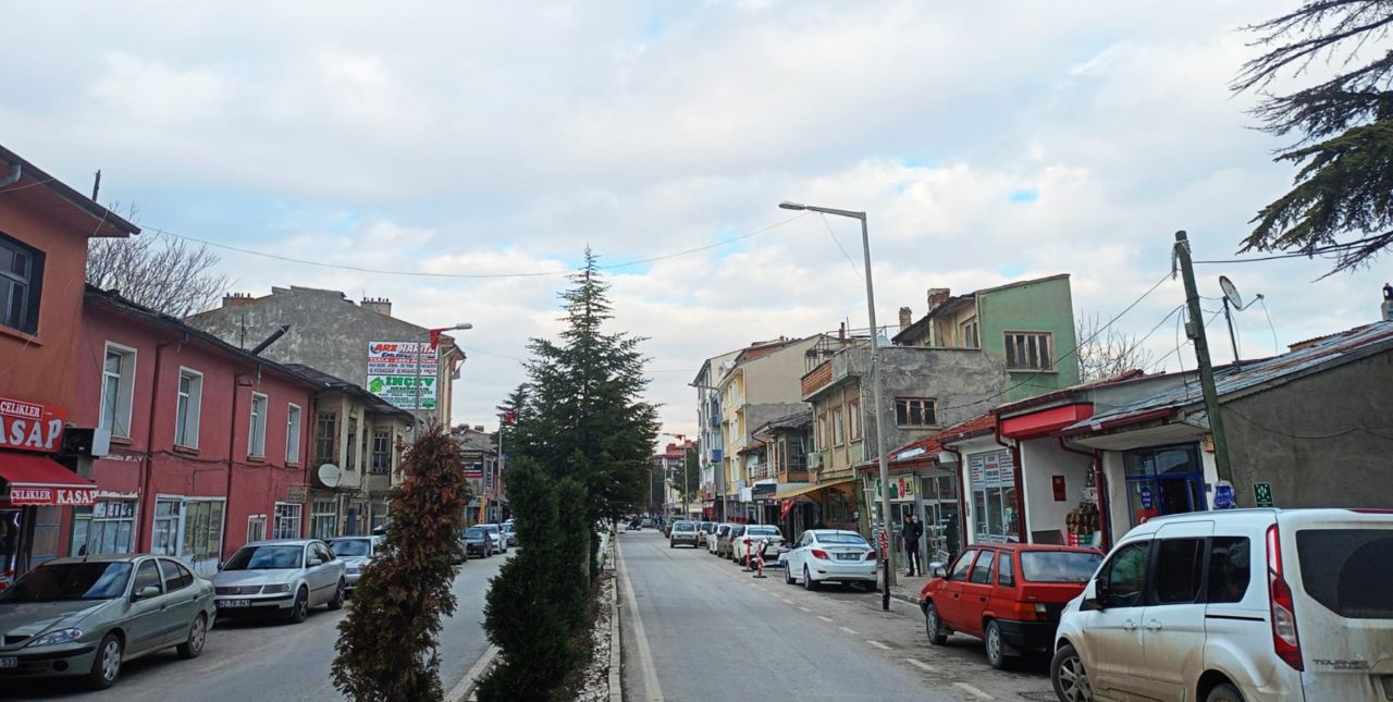 Sarayönü’nde 82 yeni işyeri açıldı, 21 işletme kapandı