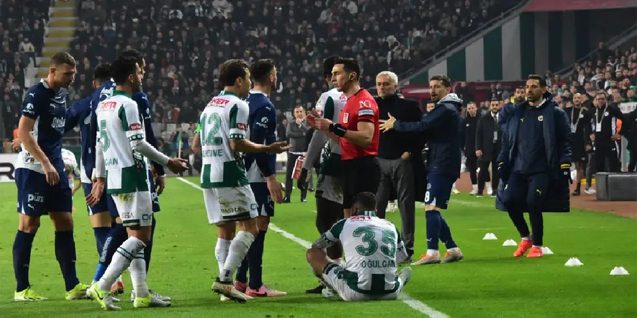 Konyaspor'dan hakeme sert tepki: Tüm VARlığıyla DİRENÇ gösterdi