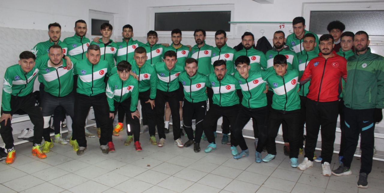 Halıcı Ladikspor yeşil sahalara döndü