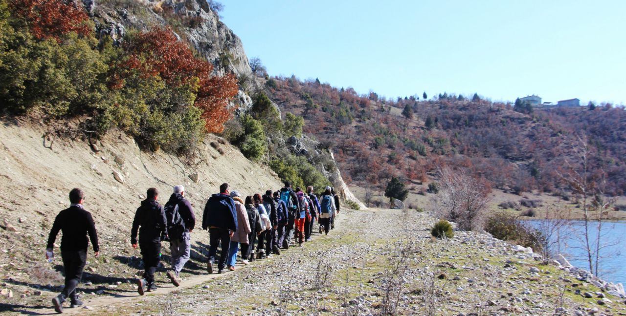 Doğa yürüyüşünde kuraklığın belirtilerini gördüler