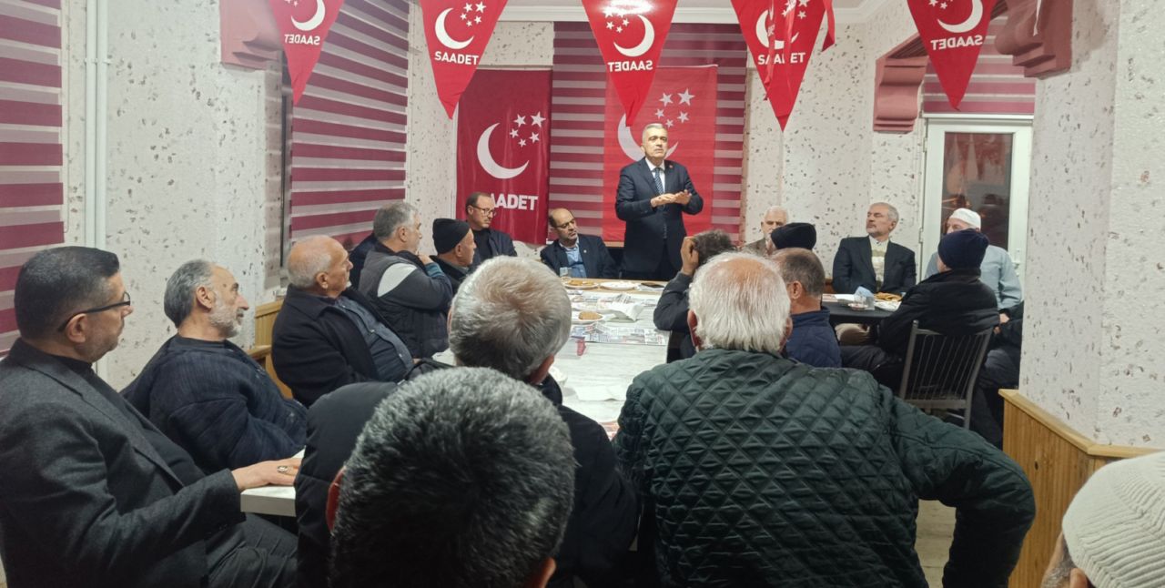 Saadet Partisi aylık divan toplantısını yaptı