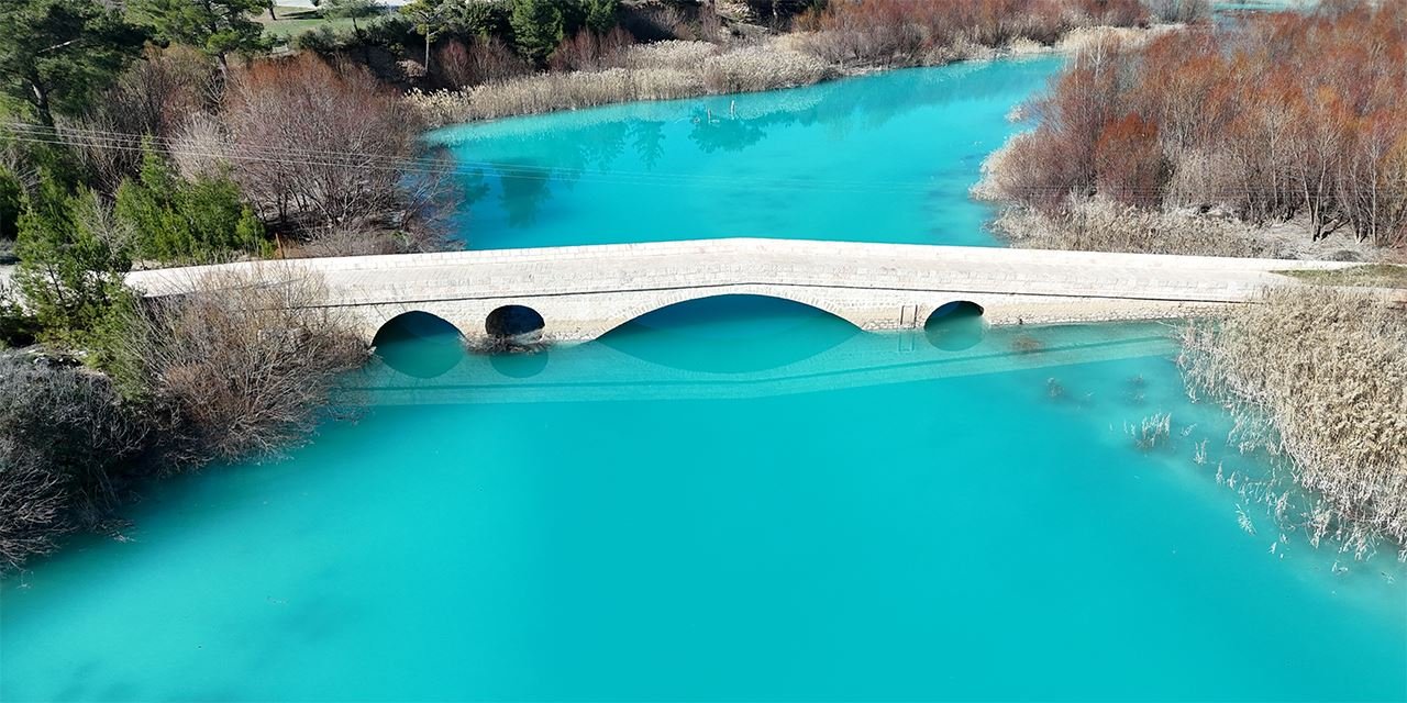 Göksu Nehri: Turkuazın büyüsüyle doğa harikası