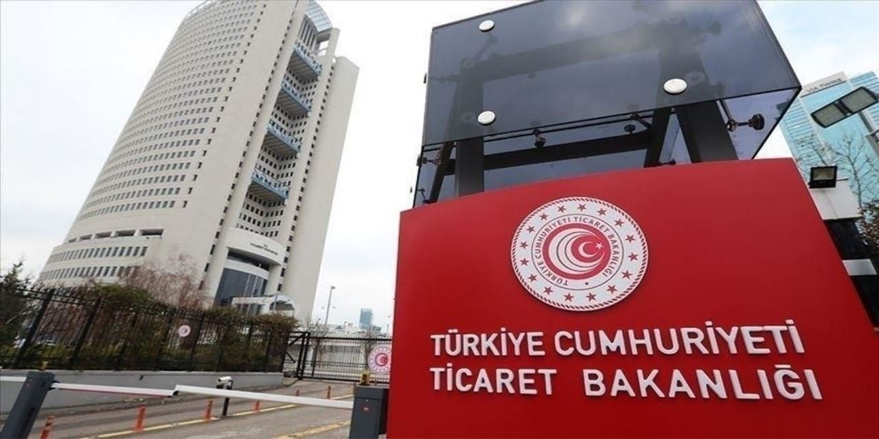 Tehlikeli çocuk kıyafeti piyasadan toplatılıyor